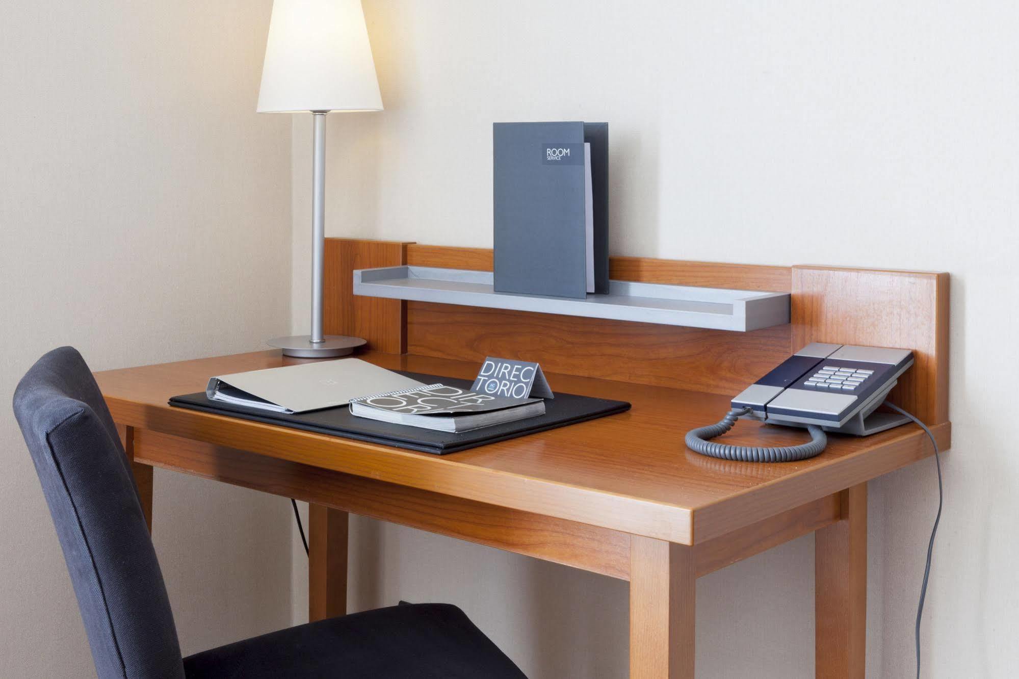 Ac Hotel Palencia By Marriott Экстерьер фото